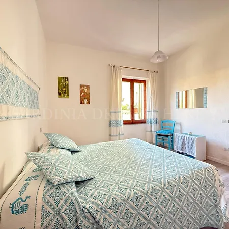 Apartment Casa Madreperla A 300 M Dalla Rena Bianca Santa Teresa Gallura