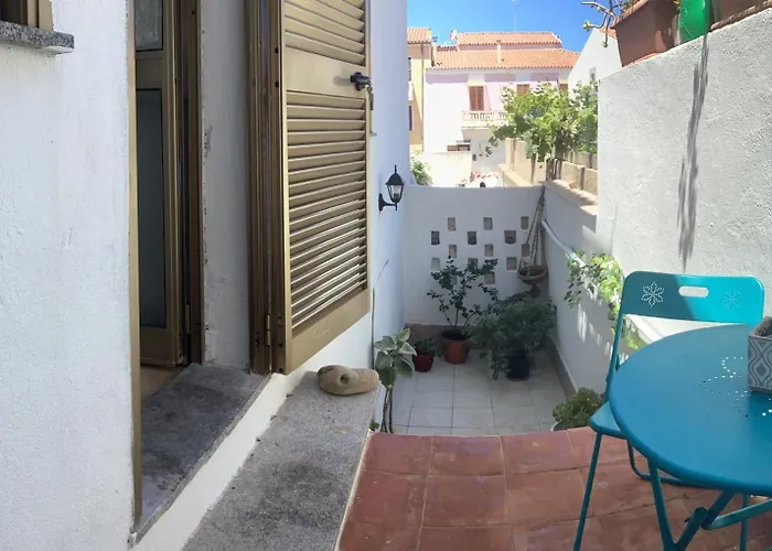 Casa Madreperla A 300 M Dalla Rena Bianca サンタ・テレーザ・ガッルーラ